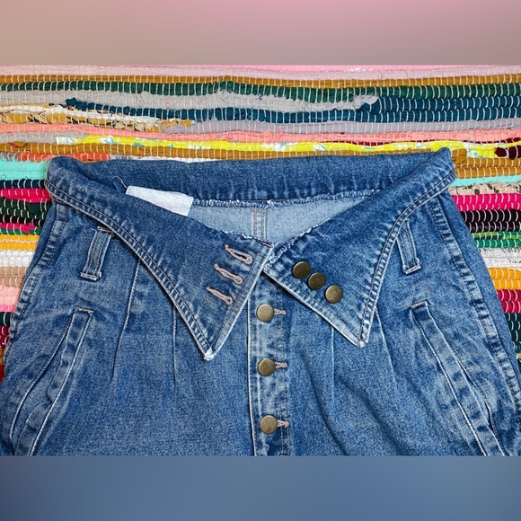 Vintage 80s Fragile Fold Over High Waist Mom Jeans | Tapered Denim Sz 11 - Picture 7 of 12